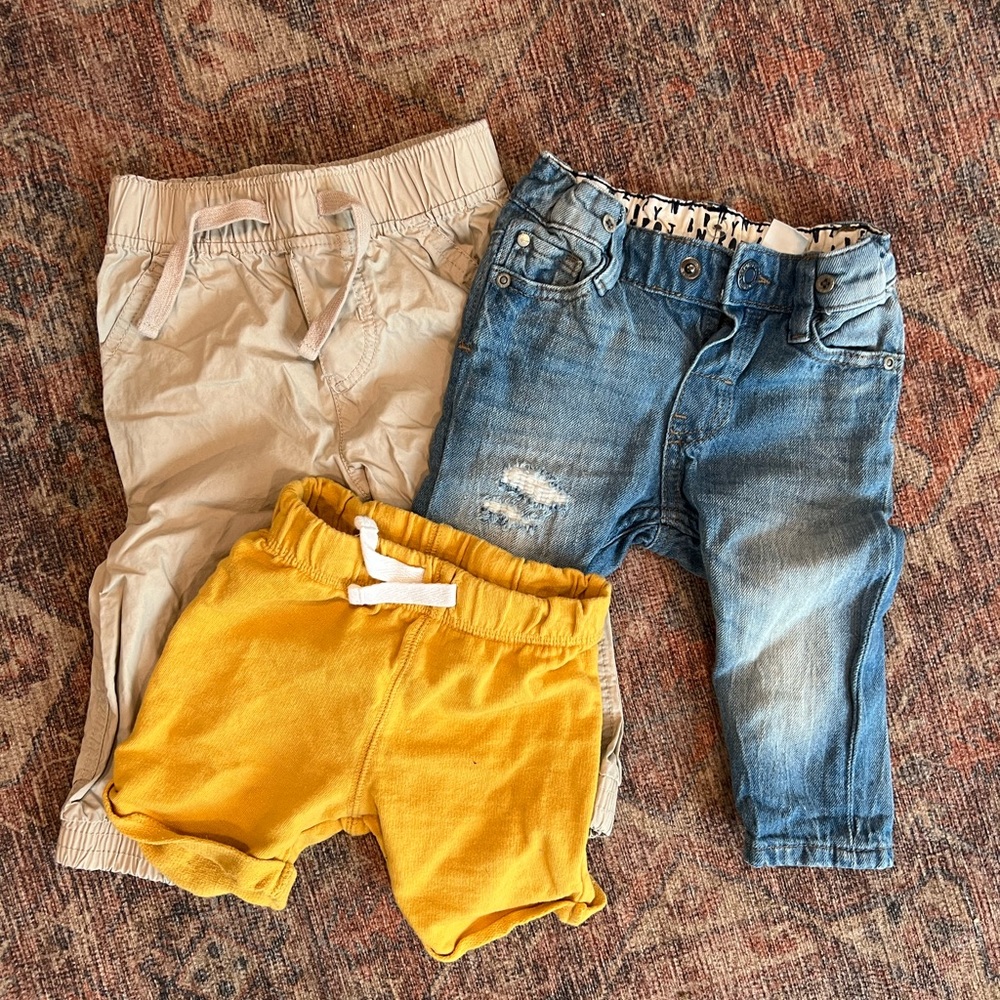 6-9 month bottoms set